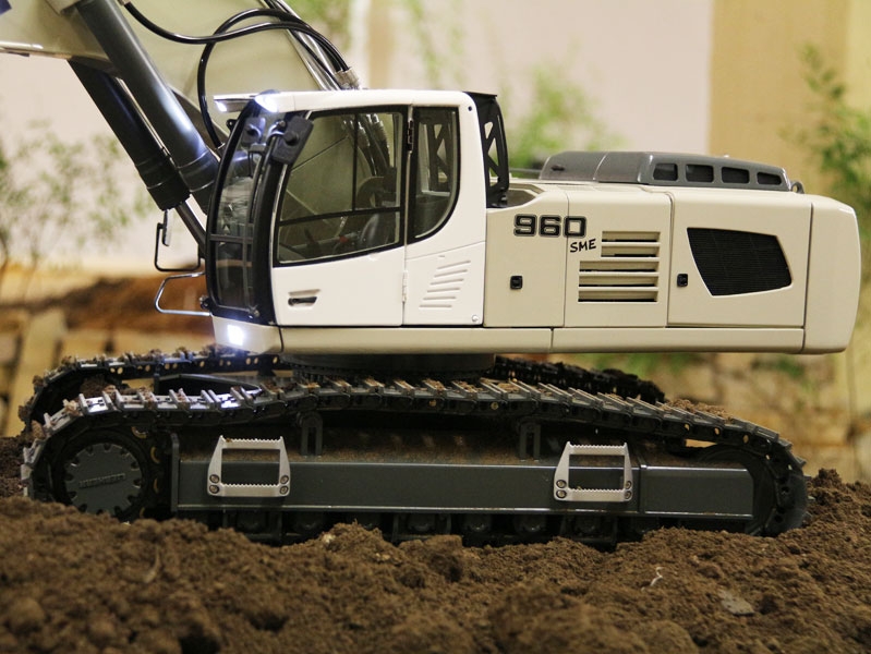 liebherr rc excavator 960 hydraulic
