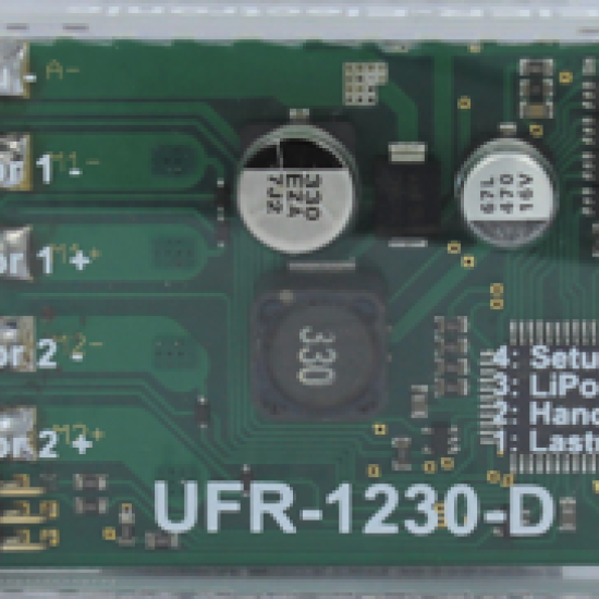 Dual electronic speed controller for models 1:14 or 1:16 scale