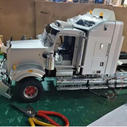1 14 Ready To Run Heavy Haul Radio Control Truck Metal Cab KIT Version