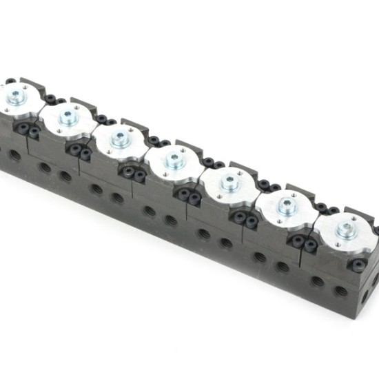 7 port control valve