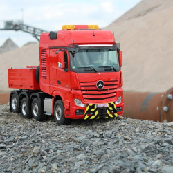 Mercedes Actros II gigaspace four axle truck tractor SLT ​​ Mercedes Actros II gigaspace four axle truck tractor SLT ​​